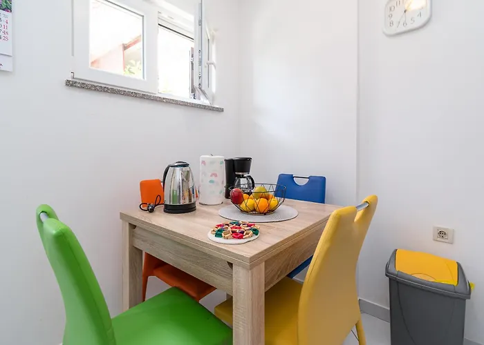 By The Sea - 21501 Apartment *