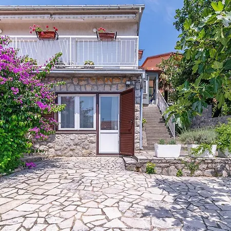 By The Sea - 21501 Apartment *