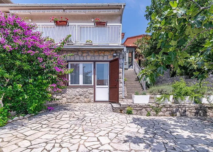 By The Sea - 21501 Apartment *